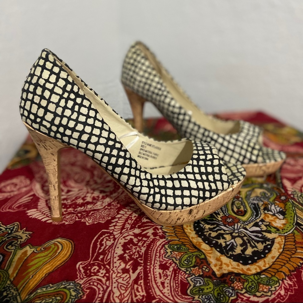 Black and White Pumps